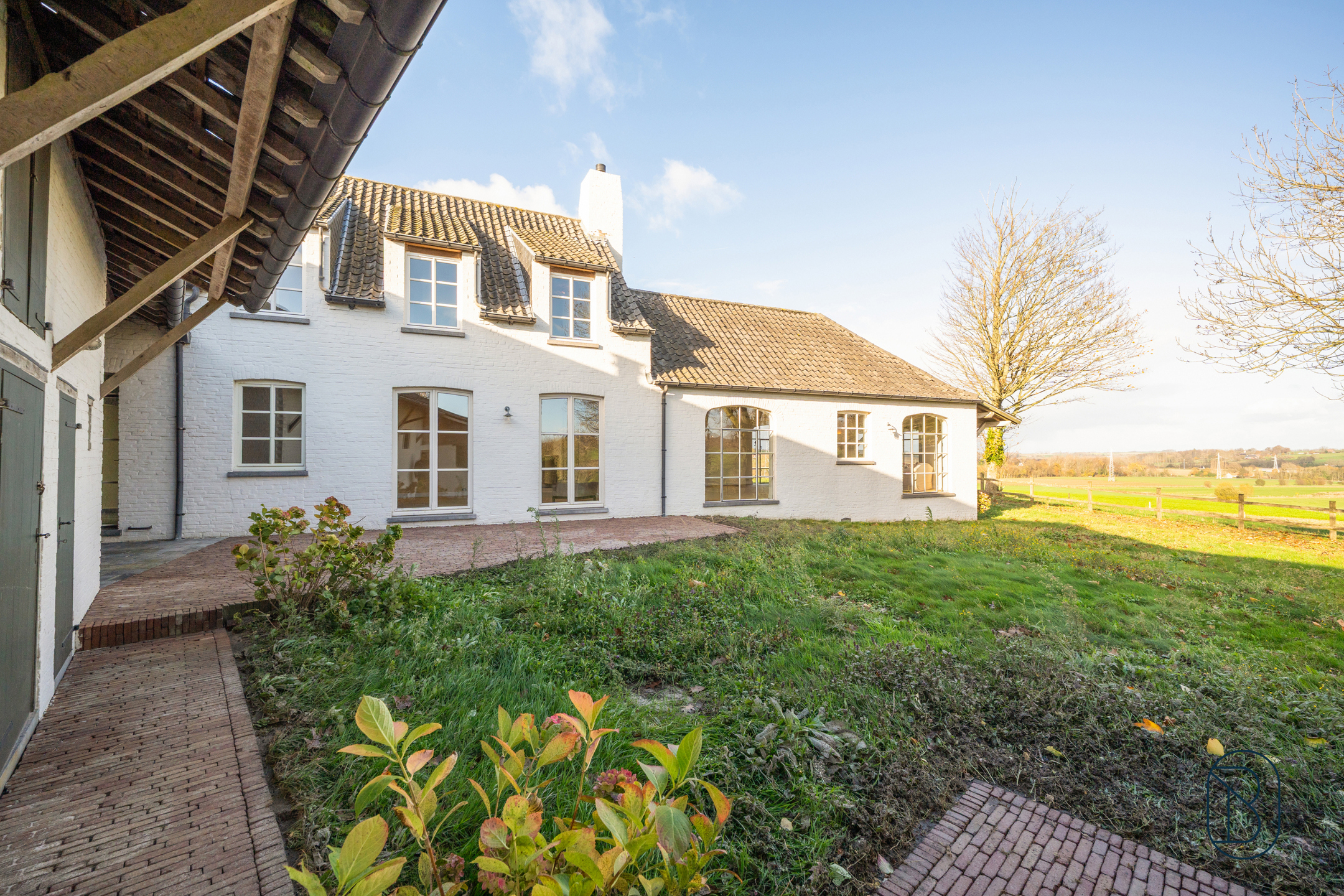 Charmant landhuis op 5.500m² met uniek zicht! - foto 2