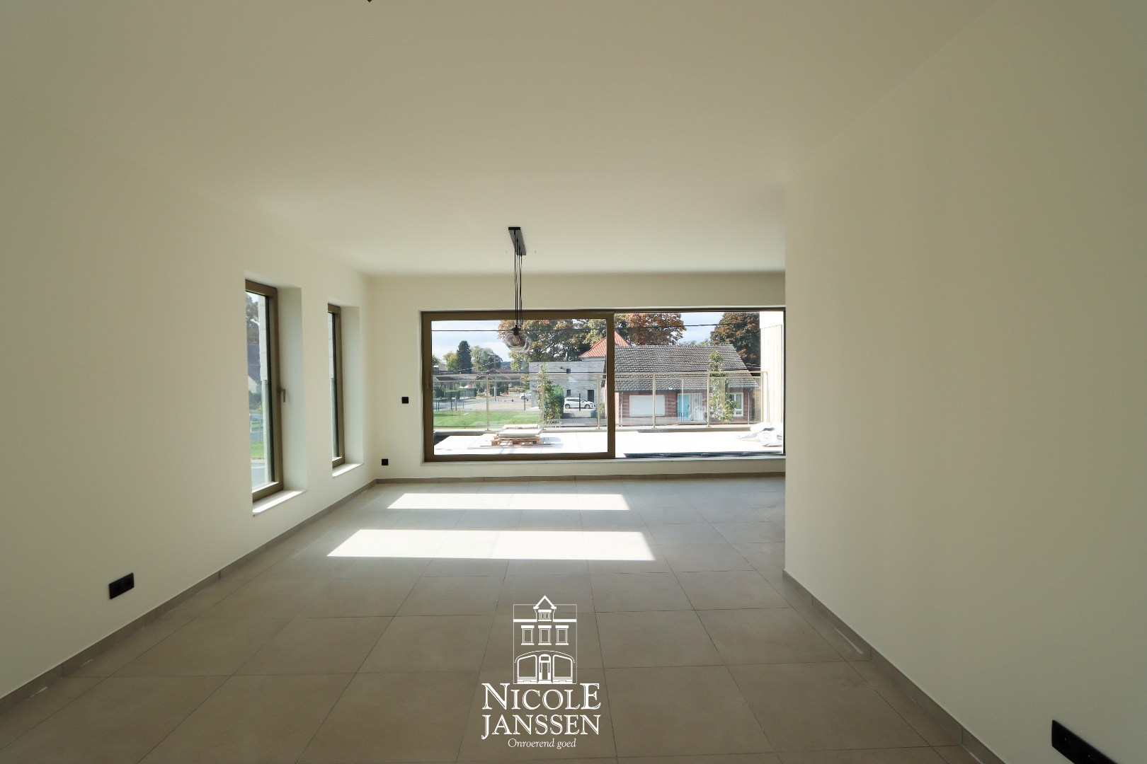 Duplex-appartement met drie slaapkamers - foto 3