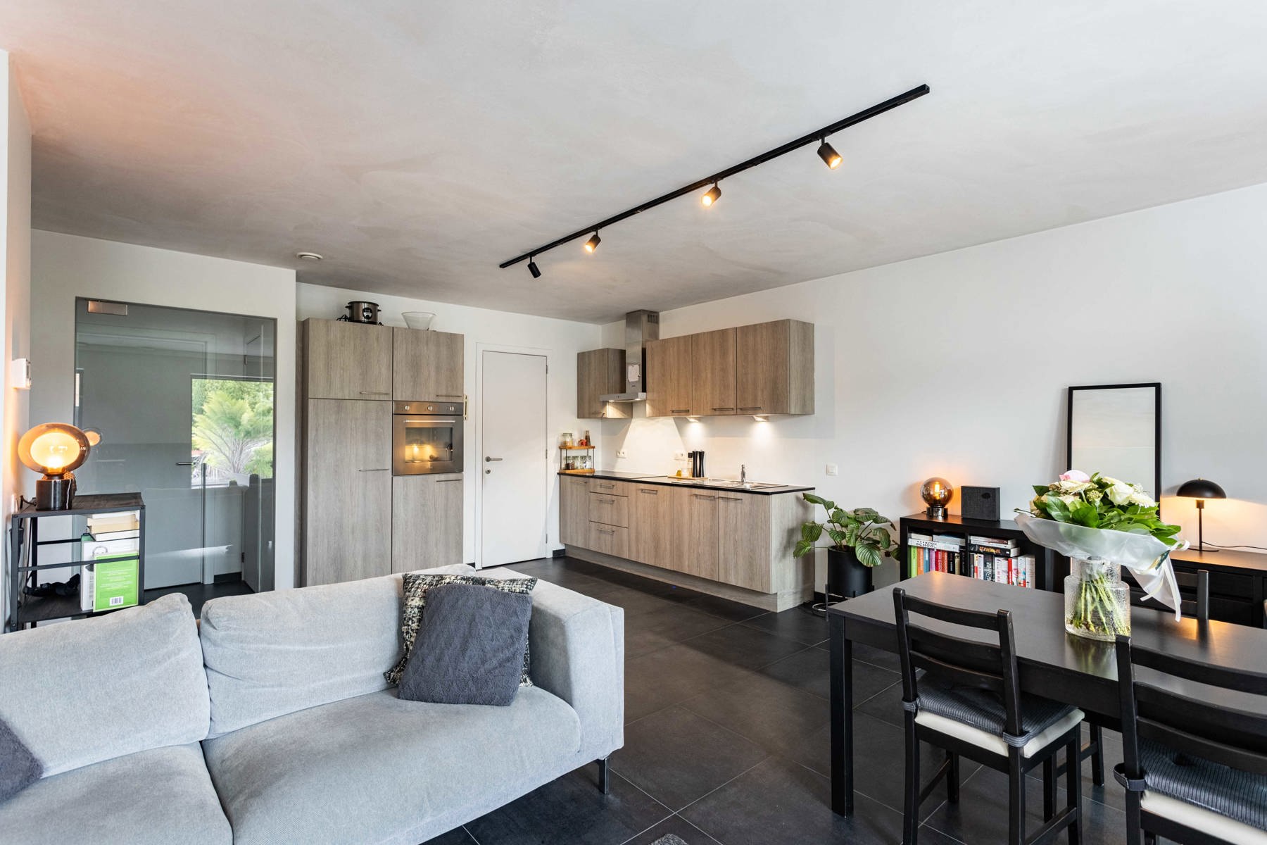 Instapklaar appartement met terras en parking in Affligem - foto 4