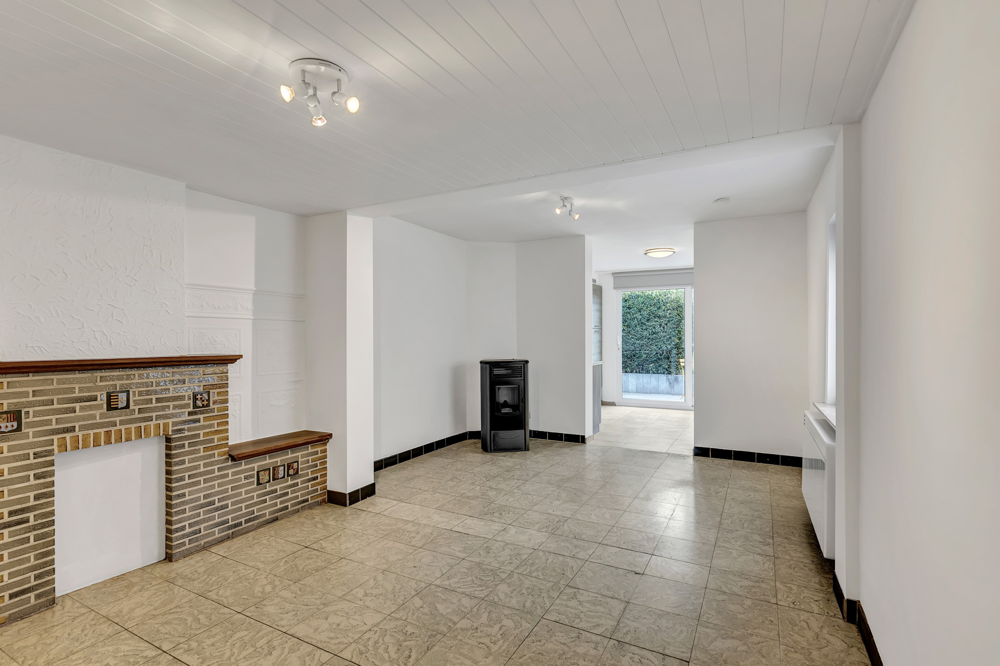 Instapklare woning met 2 slpks en tuin - foto 3