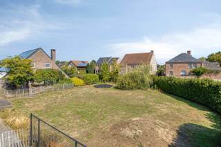 Kenmerken:<br />- Totale oppervlakte: 763m²<br />- Perceelbreedte: +/- 17m<br />- Perceeldiepte: +/- 29m<br />- Gevelbreedte: 14m<br />- Bouwdiepte: 12,90m<br />- Bestemming: woongebied met landelijk karakter<br />- Oriëntatie: noord gericht<br /><br />Het perceel leent zich perfect voor het bouwen van een ruime eengezinswoning in een rustige omgeving.<br /><br />Voor meer informatie over de mogelijkheden bij dit perceel bent u welkom op ons kantoor of kan u ons steeds bereiken via info@vastengoed.be of 014 72 73 74.<br /><br />Wenst u een gratis schatting van uw eigendom? Contacteer ons vrijblijvend voor een afspraak.