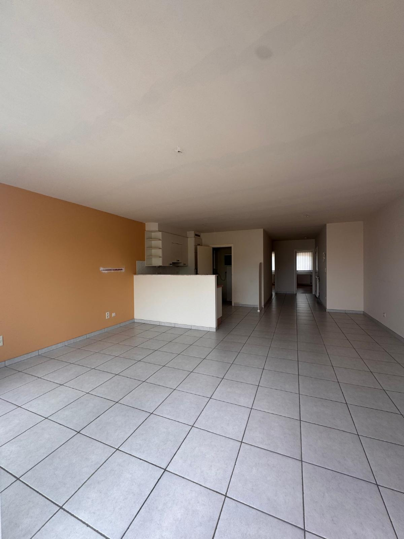 UITZONDERLIJK GELIJKVLOERSAPPARTEMENT MET 2 SLAAPKAMERS, TUIN EN RUIM MAGAZIJN! - foto 5