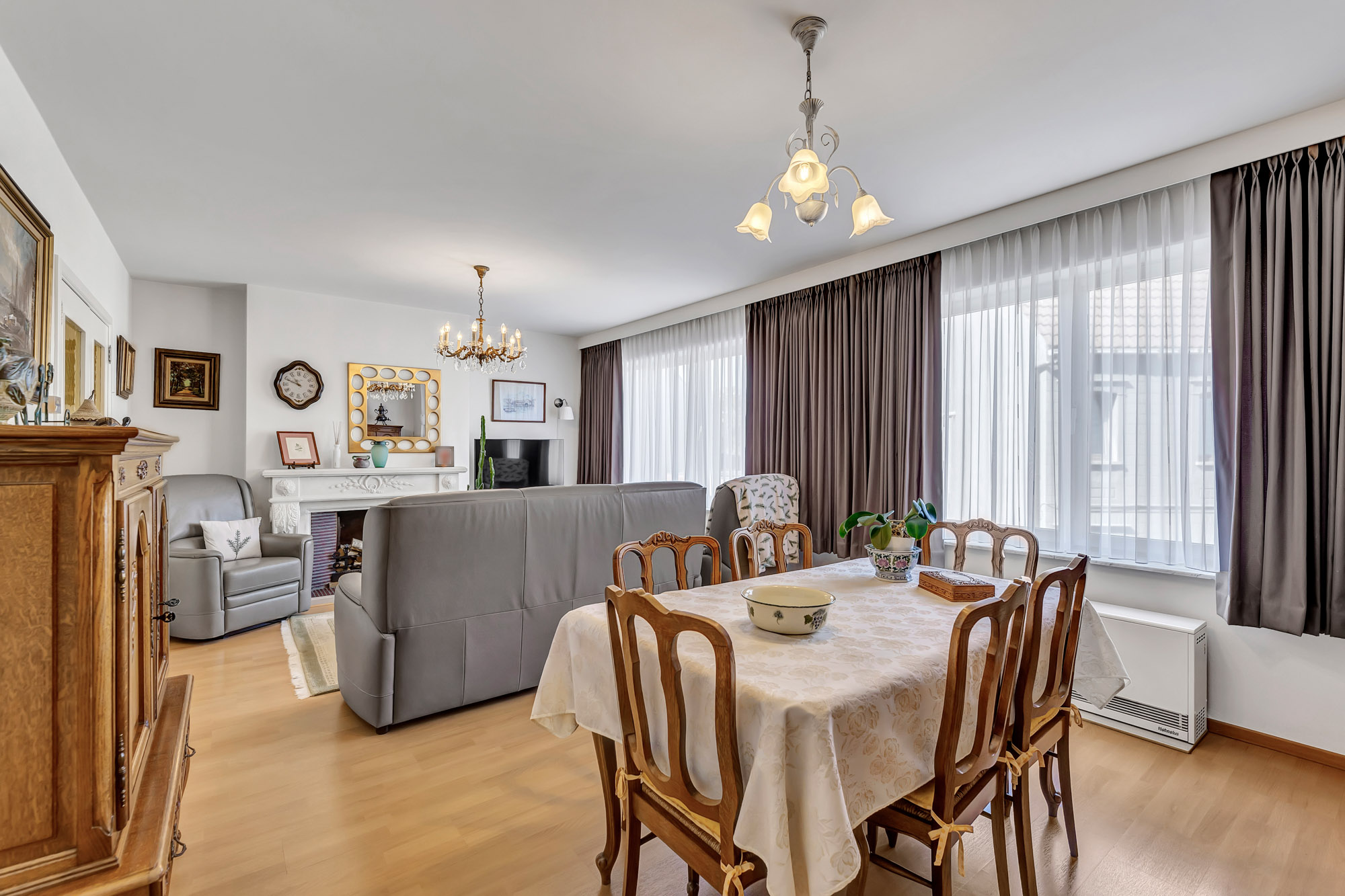 Instapklaar 2-slaapkamerappartement met terras en garage - foto 5