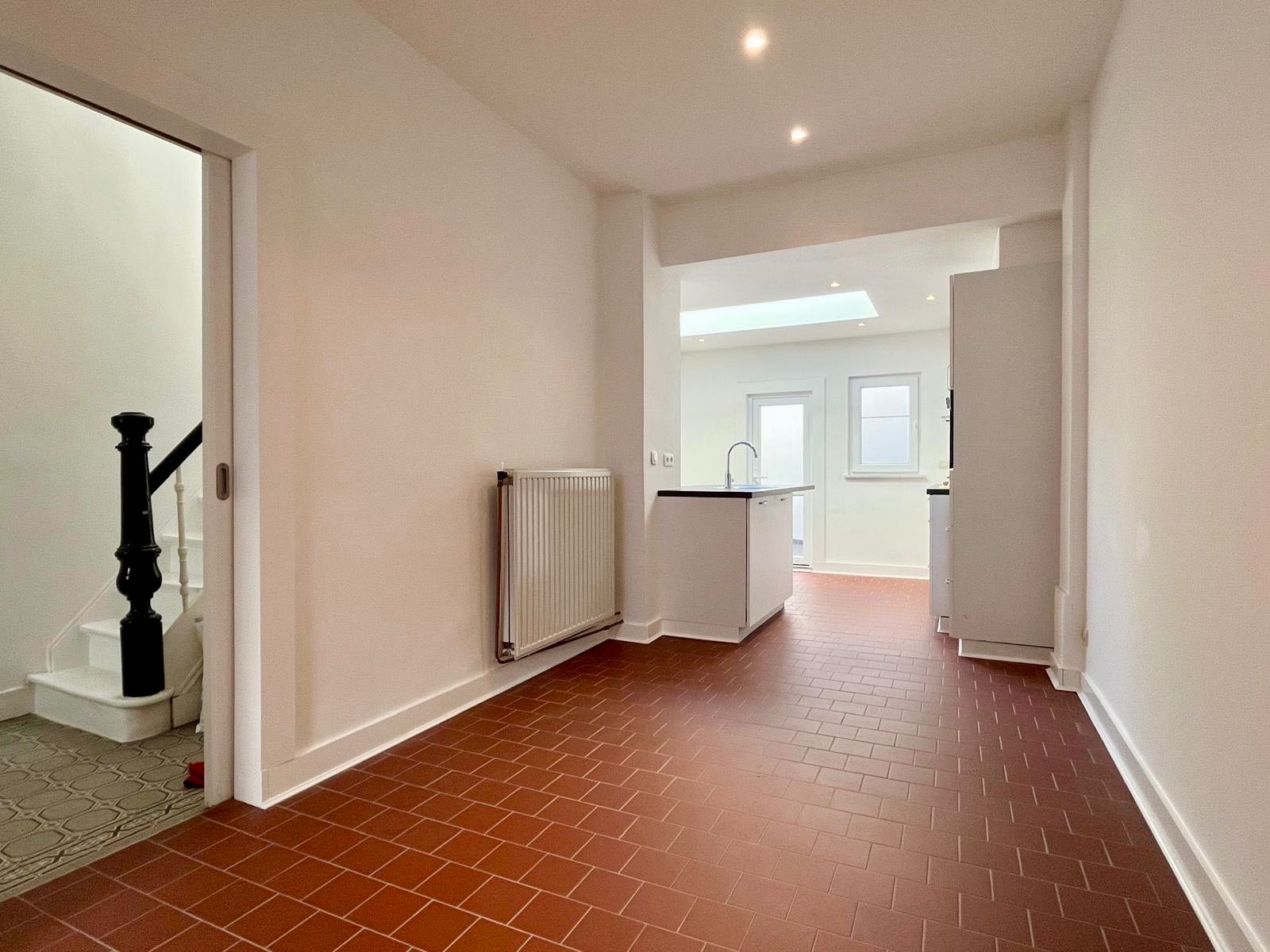 Huis te huur in Antwerpen met 3 slaapkamers - foto 4