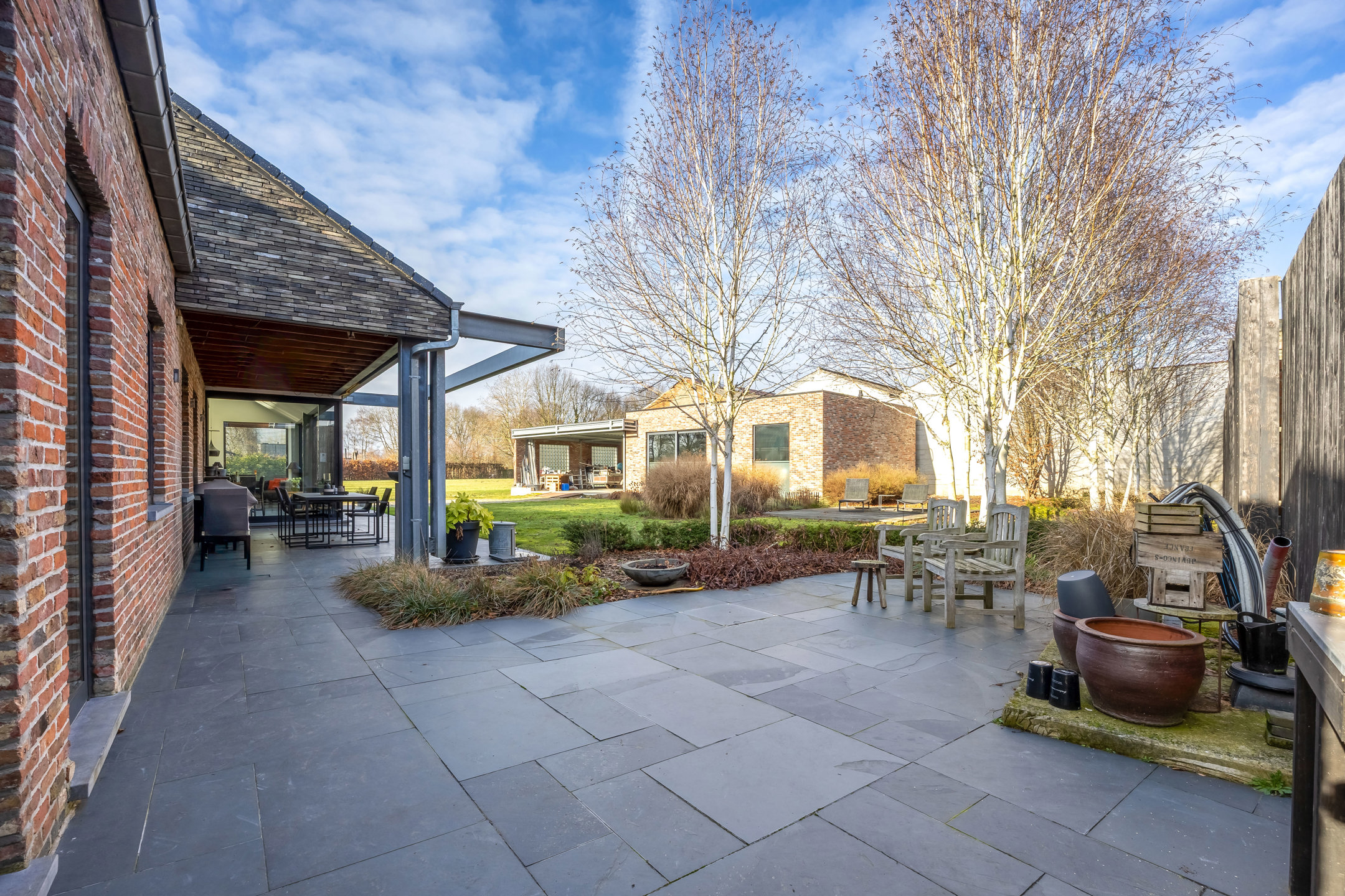 Gerenoveerde hoeve met weiland op een toplocatie in Lier.  - foto 3