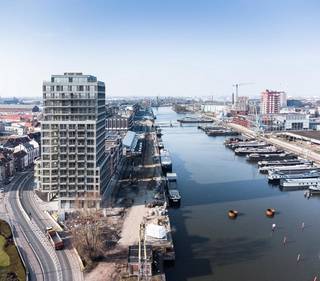 The residential project Stapelplein, located on the Handelsdokkaai, still offers a few underground parking spaces for sale. The private parking...
