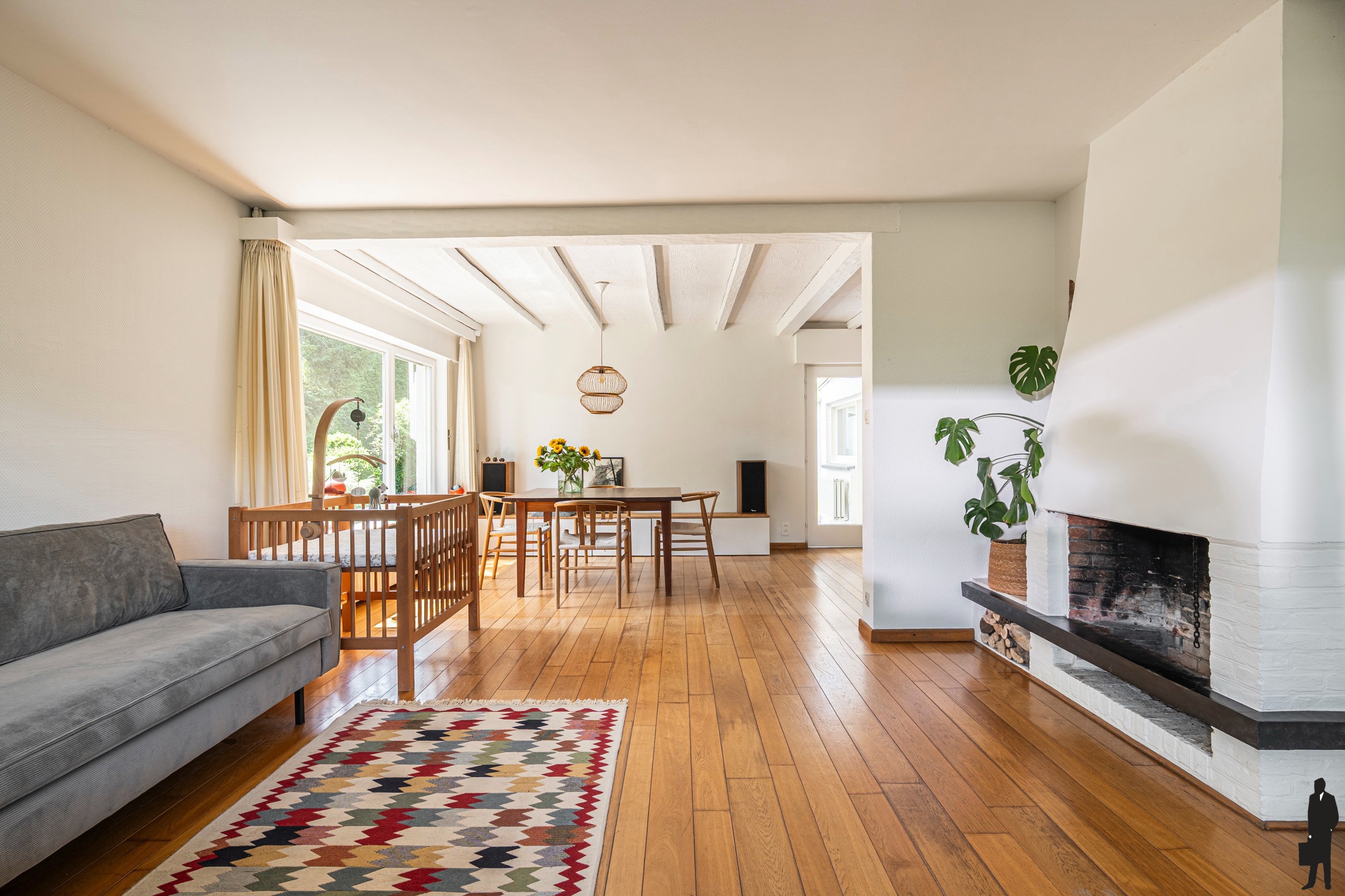Vrijstaande woning op 1.588m² in villawijk nabij NL grens. - foto 4