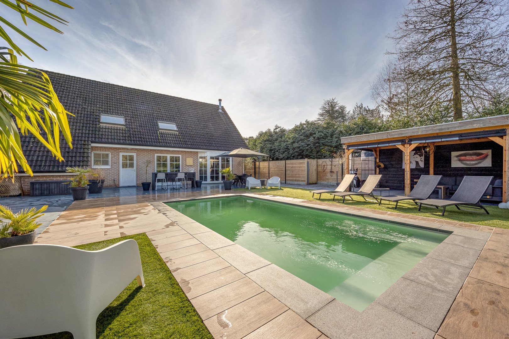 VILLA OP 2.118 M² - foto 2