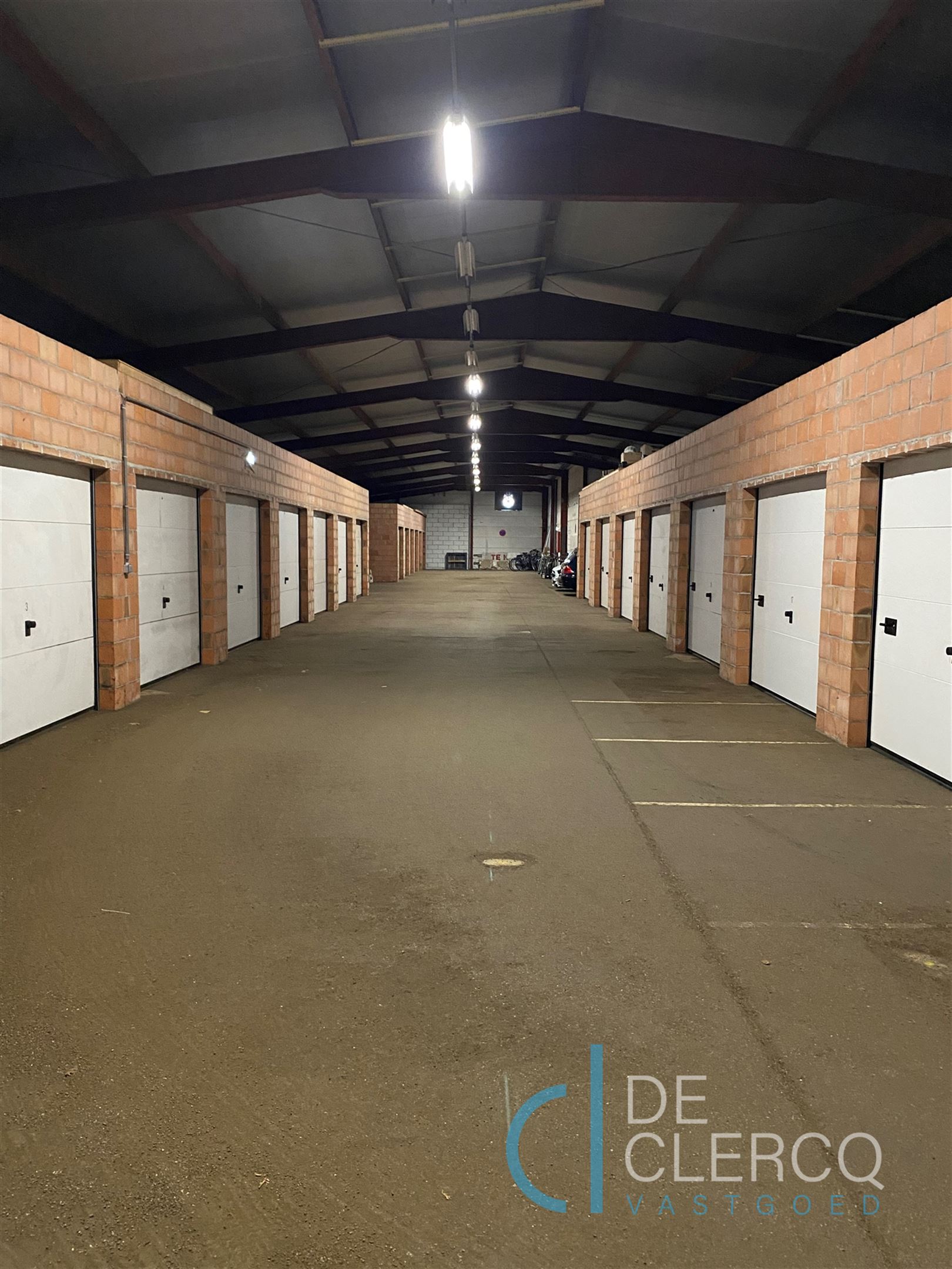 Garage for rent in Lochristi - photo 2