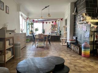 Bezoek?—>https://calendly.com/rogiernagels/30min?month=2026-03Info en biedingen —> rogiernagels@live.beLichtrijke en ruime gezinswoning met 3...