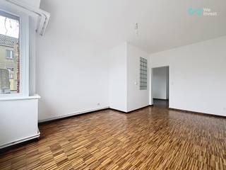 🏡 For Sale – 2-Bedroom Apartment – Schaerbeek, Rue Brichaut 61To visit with Frédéric Top – We Invest Europe📧 Email: frederic.top@weinvest.be |...