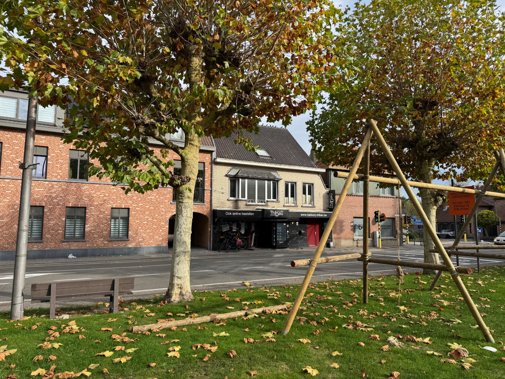 Commercial à vendre à Sint-Pauwels avec 3 chambres - photo 2