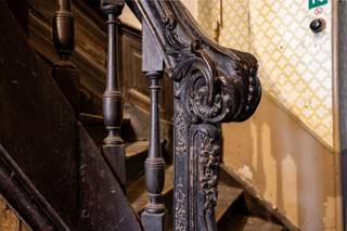 Bent u op zoek naar een karaktervolle herenwoning met tal van mogelijkheden in het hart van Aalst? Dan is deze authentieke woonst beslist een...