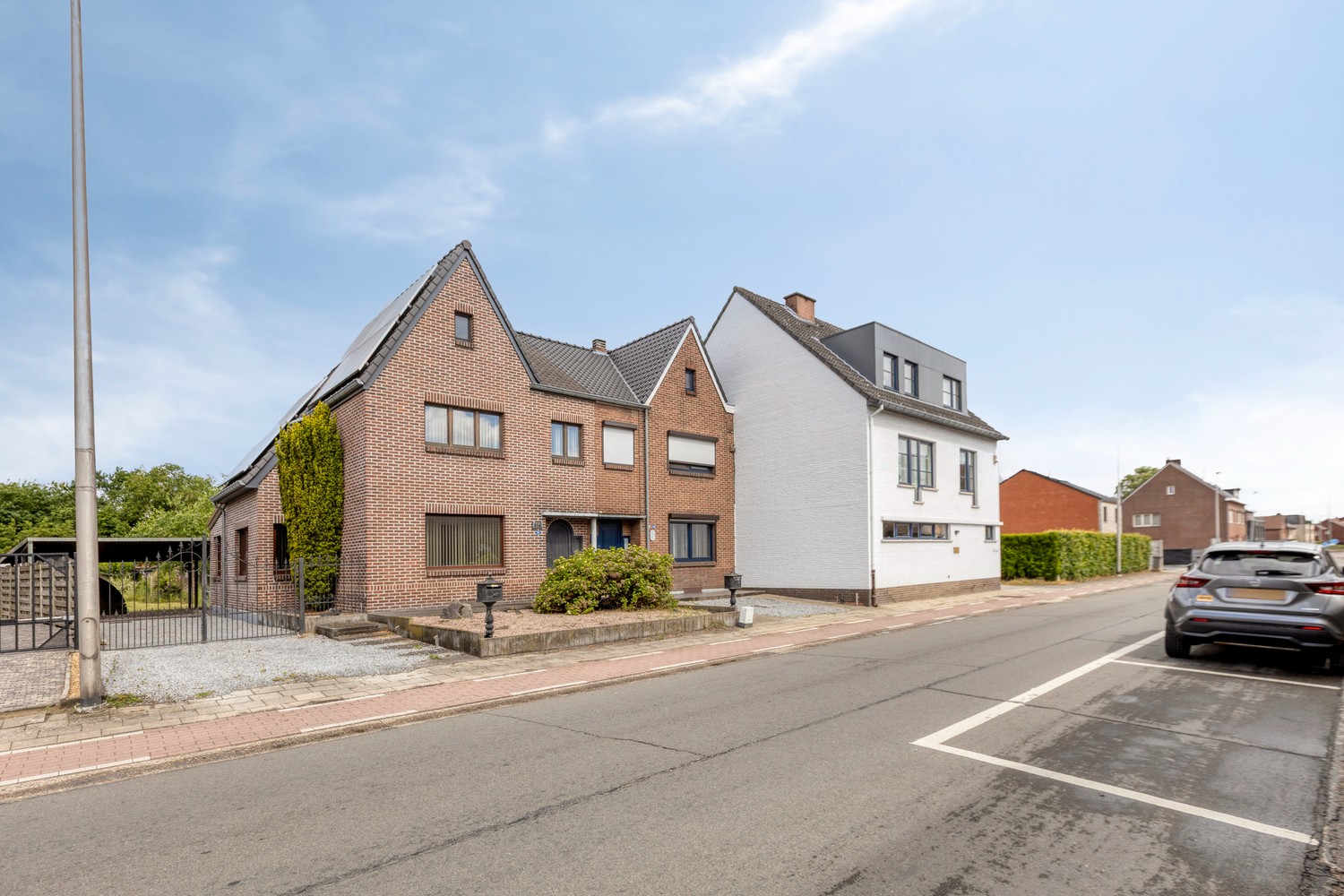 House for sale in Maasmechelen with 3 bedrooms - photo 1