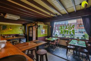 Maison commerciale meublée comme entreprise de restauration à vendre dans le centre du village ! En plein centre de Stabroek se trouve cette maison...