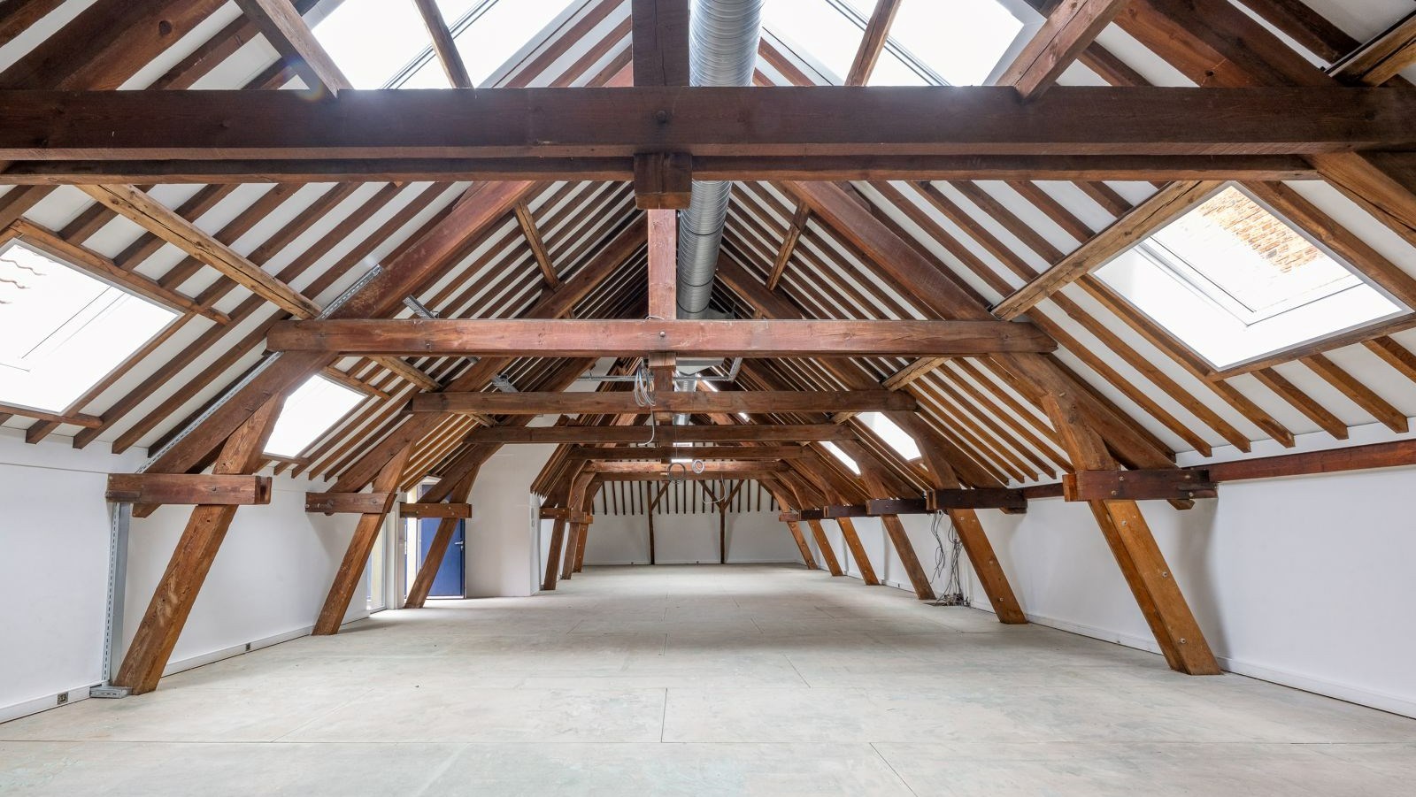 Commercial for rent in Antwerp - photo 2