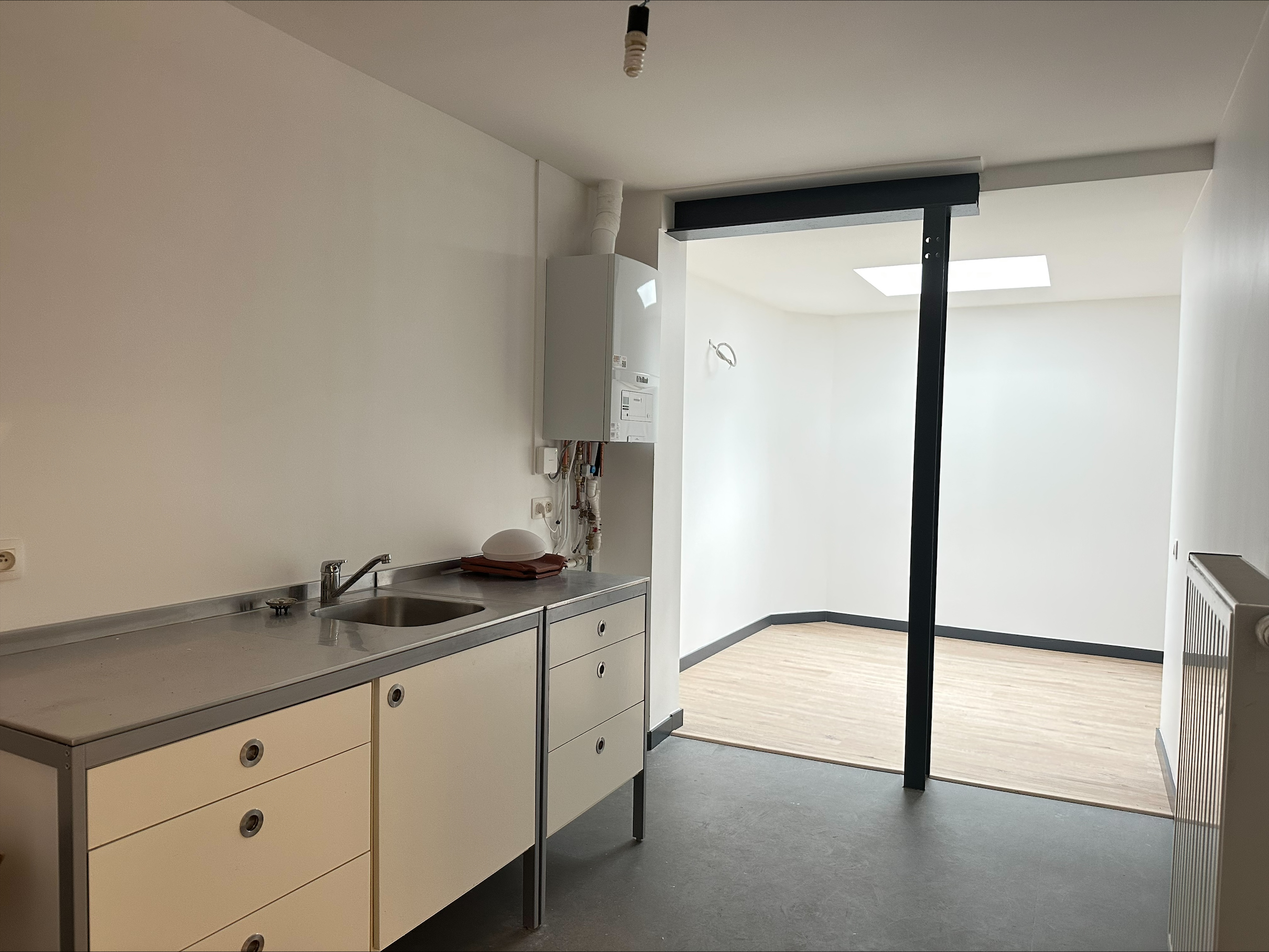 Te huur: handelspand in centrum Veurne - foto 5