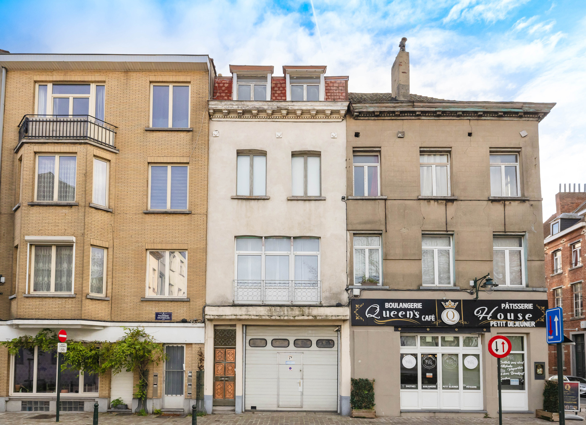 Een ruime woning met potentieel op toplocatie - foto 2