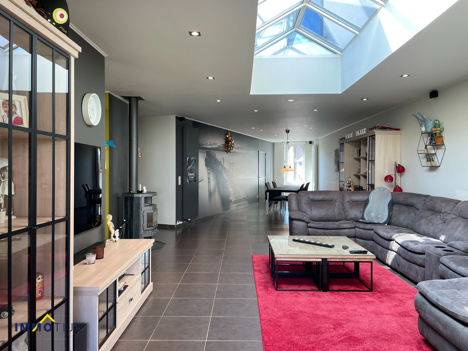 Ruime woning met 4 slk en bijgebouw nabij centrum Aalst! - foto 4