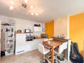 1-slaapkamer appartement op een uitstekende locatie in het hartje van Leuven.Het appartement is gelegen op de tweede verdieping en is voorzien van...