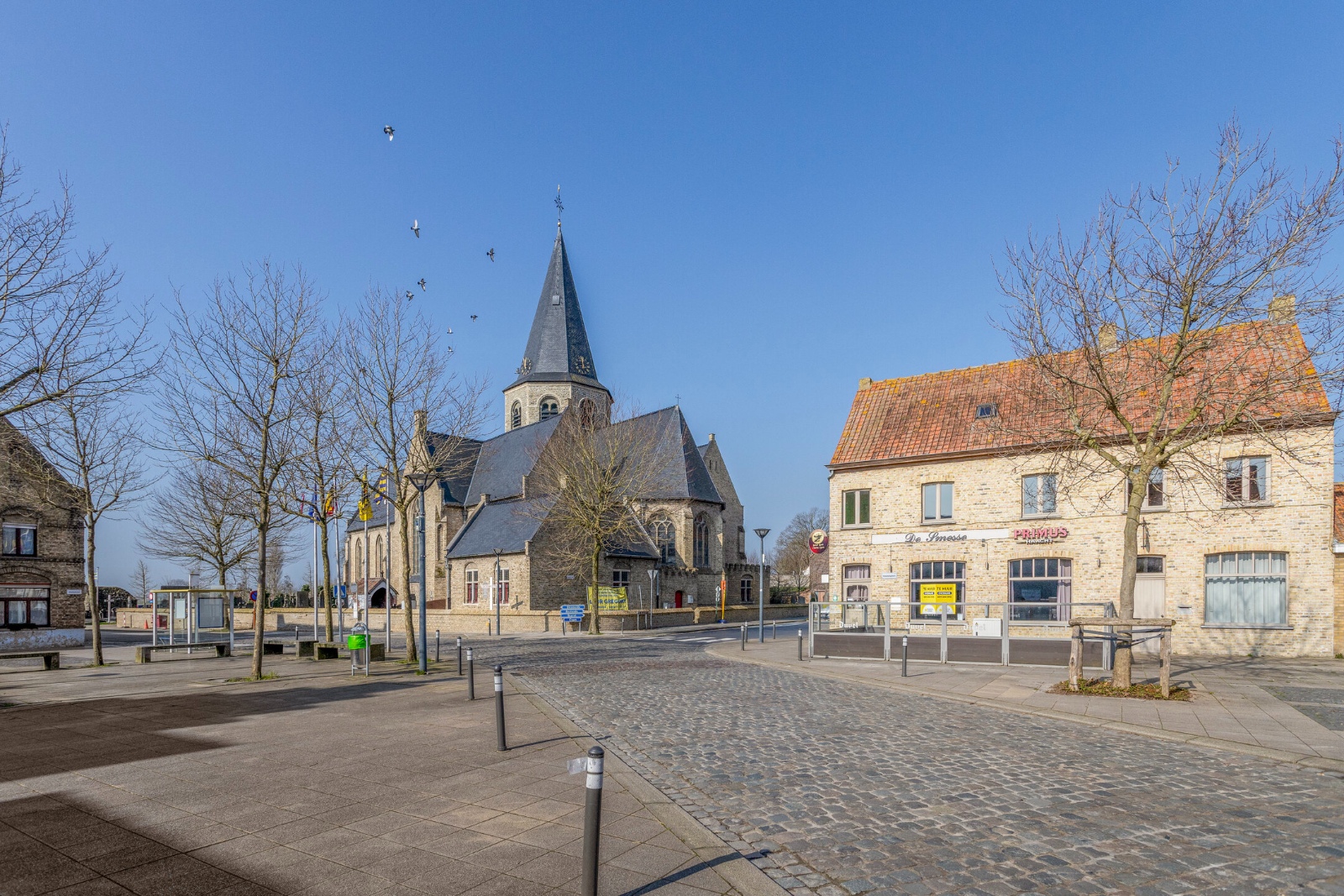 Recent, lichtrijk appartement in Diksmuide te koop - foto 2