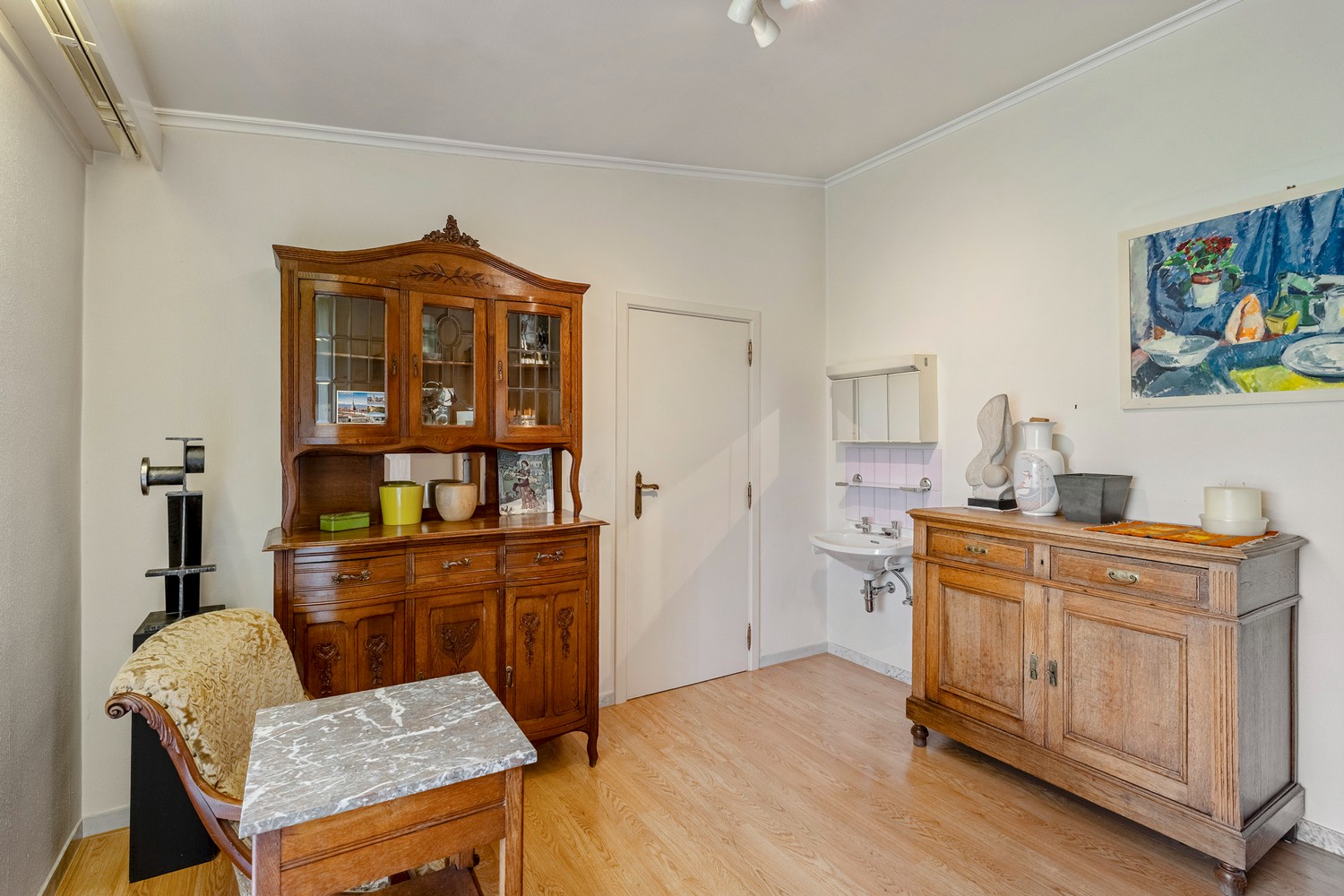 Te renoveren woning, gelegen op een perceel van 7 are 14 centiare in de residentiële wijk Diependaal te Herent. - foto 4