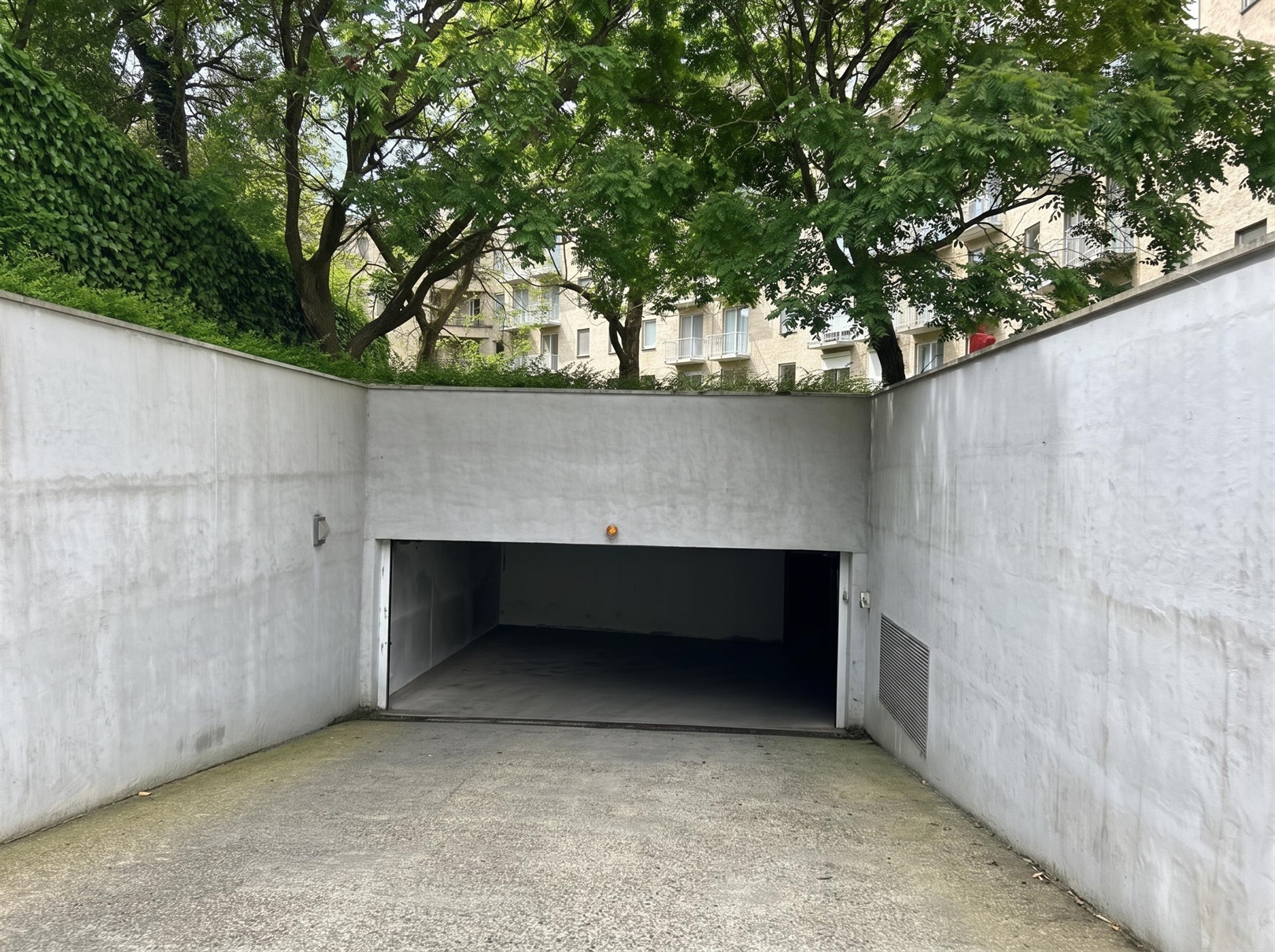 Parking accueillant à louer au cœur de Louvain - photo 5