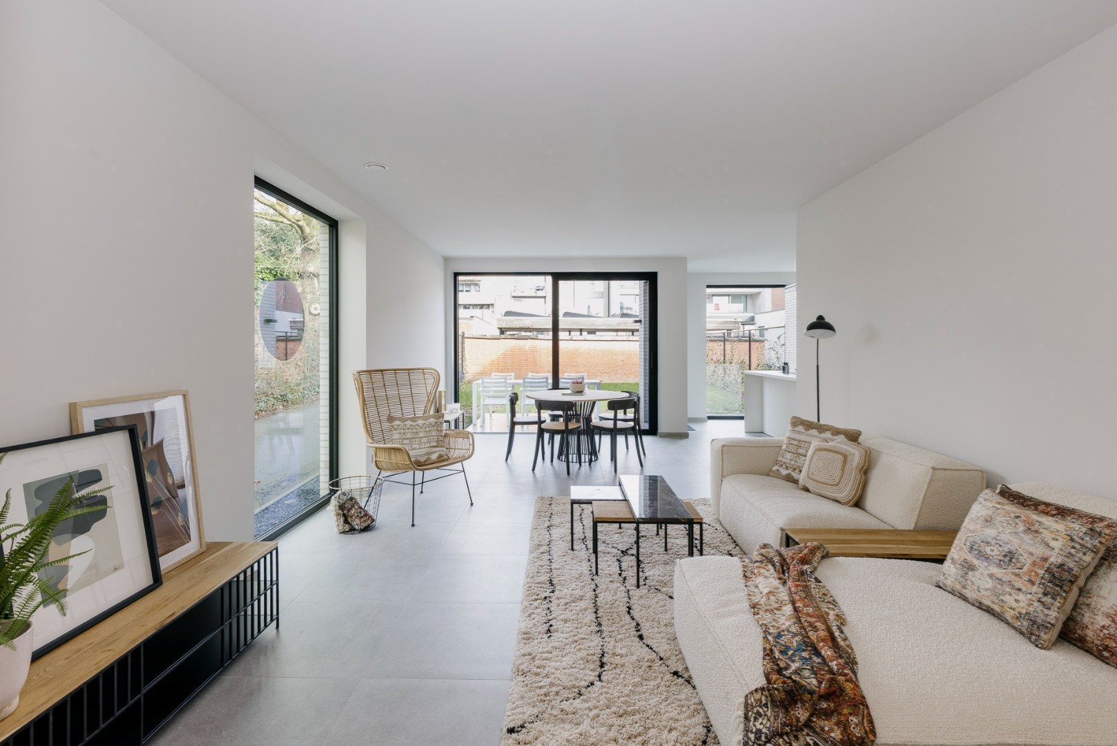 Instapklare woning in hartje Harelbeke, overal dichtbij - foto 4