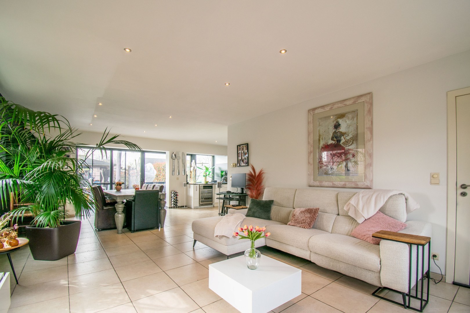 RUIME WONING (EPC: A) MET 4 SLAAPKAMERS + 2BDK! - foto 4