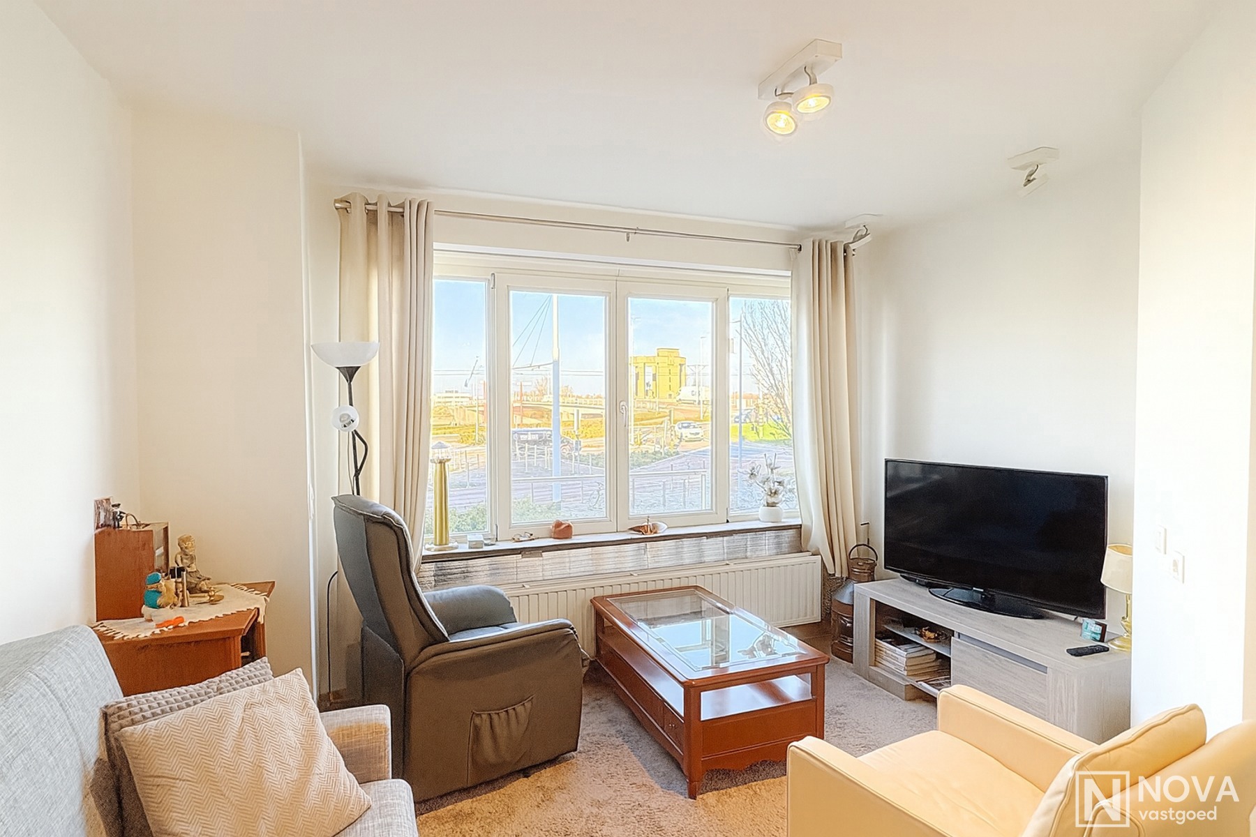 Uitstekend gelegen appartement met 2 slaapkamers op de Kaai. - foto 3