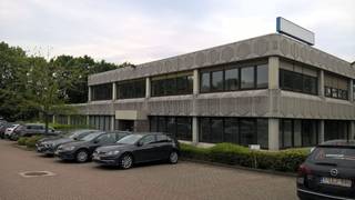Ideally located 250 m² office space for rent near the Brussels Ring Road (R0) in Zaventem. The ready-to-move-in office, offered at a very...