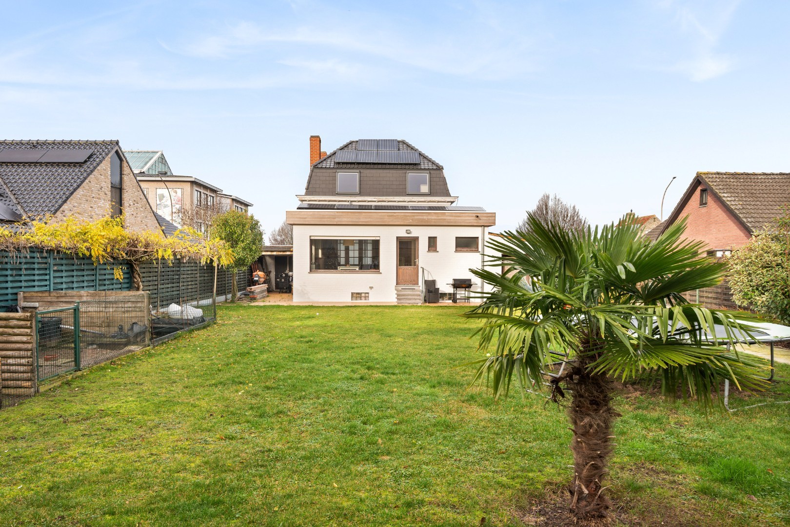 Charmante alleenstaande woning op een prachtig zuidgericht perceel van 771m². - foto 1