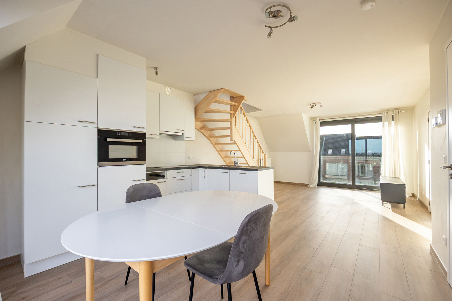 Apartment for rent in Stabroek with 1 bedroom - photo 4