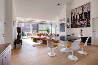 LUXUEUS PENTHOUSE IN GROOT PARK: DESIGN, RUIMTE EN NATUUR OP EEN BOOGSCHEUT VAN LEUVENIn het bijzondere woonproject Groot Park, waar historische...