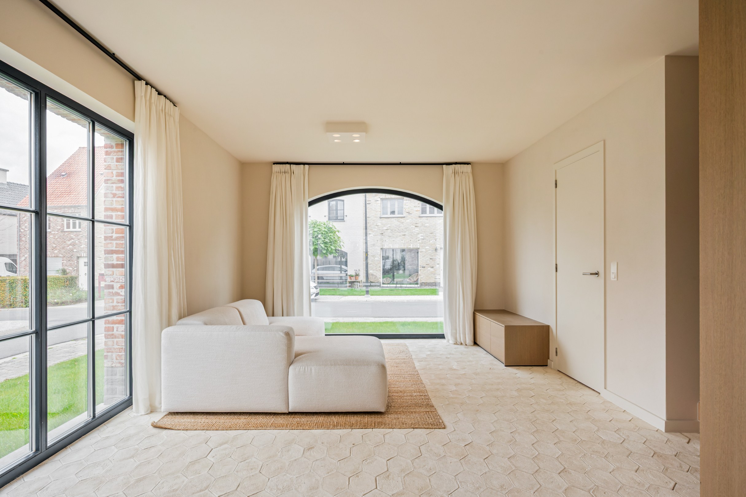 Maison spacieuse et économe en énergie avec jardin orienté plein sud. - photo 4