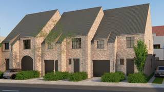 <span>Wij gaan drie nieuwbouwwoningen met zuidgeoriënteerde tuinen realiseren in het centrum van Bornem. Het betreft 2 gesloten bebouwingen met inpandige garage en 1 halfopen bebouwing, eveneens met inpandige garage De woningen hebben mooie oppervlaktes variërend tussen 226m² en 240m² en worden afgewerkt met kwaliteitsvolle materialen, die u zelf kan bepalen.</span><br /> <br /><span>Met een oppervlakte van 240m²,  heeft deze woning een optimale indeling. Op het gelijkvloers vindt u een ruime inkomhal, berging, toilet, inpandige garage, zitplaats, eetplaats en open keuken met zicht op het terras en de tuin. Op de eerste verdieping bevinden zich drie slaapkamers,  het toilet en de badkamer met ligbad en douche. De ruime zolderkamer, die bereikbaar is via de vaste trap, kan perfect dienst doen als hobbykamer, homeoffice of vierde slaapkamer.<br /><br />Grondaandeel onder registratie en constructie onder 21% BTW. <br /><br />Interesse? Contacteer ons op 052/41.41.94 of info@rosiersderidder.be</span><br /><br />Referentie: 5314