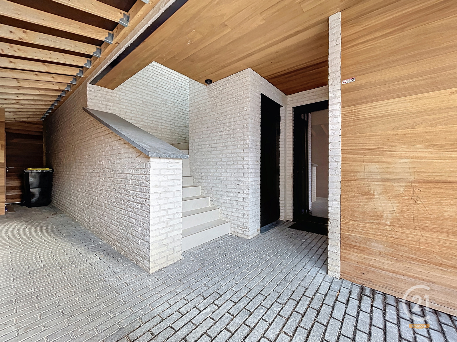 Nieuwbouw duplex met 4 slpks, terras, tuin en staanplaats - foto 2