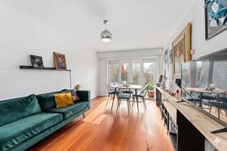 Te koop: instapklaar appartement in Middelkerke, centraal gelegen op een vlotte afstand van winkels, openbaar vervoer en de Zeedijk.Dit appartement...