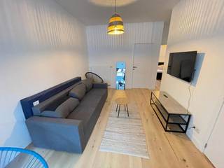 Vergunde opbrengsteigendom gelegen op centrale ligging vlakbij openbaar vervoer, restaurants, grote verbindingswegen.Indeling van het...