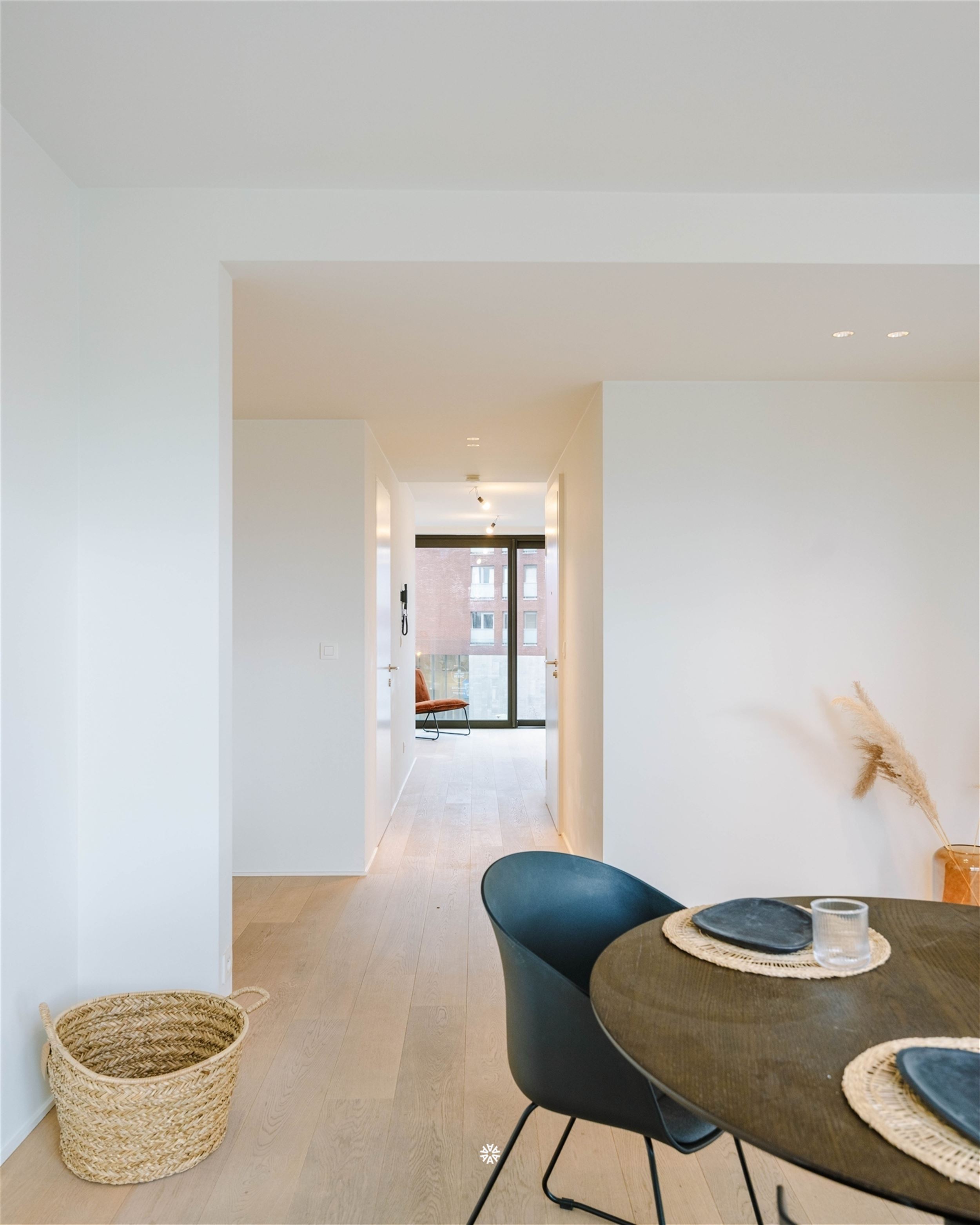 Apartment for sale in Sint-Niklaas with 2 bedrooms - photo 5