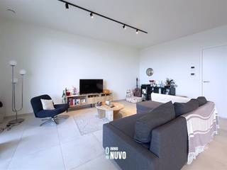 <p><span>Quality finished apartment located on the third floor in the Zuidkaai project. </span><span><br /><br /></span><span>The apartment is located near the center of Aalst. Apartment layout: entrance hall, storage/laundry, living room with open kitchen with island, hallway, toilet, 2 bedrooms, a bathroom with walk-in shower, and 2 terraces (14m² and 7m²) overlooking the Dender.</span></p><p><span>Basement: This apartment has a private parking space and storage + spacious bike parking with bike lift + waste area.<br /><br />In the nearby area, you will find all amenities, including shops, schools, public transport, catering, etc. From here you have easy access to various access roads as well as the E40.<br /><br />Strengths of the apartment:</span></p><ul><li><span>Quietly located with a view of the Dender.</span></li><li><span>Large windows throughout the apartment, very much natural light.</span></li><li><span>Apartment will be delivered painted</span></li><li><span>Heating via residual heat, cheaper than gas!</span></li><li><span>Underfloor heating</span></li><li><span>Solar panels</span></li></ul><p><span>Rent  per month: 1190€<br />Provision for common costs € 100 per month. <br /></span><span>For more info or a visit, contact Tiebe 0468 26 61 85</span></p><p><span>App B3.1 + Parking space 5 + storage 9 Kaaiman</span></p><p><span> </span></p>