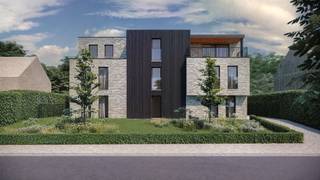 6% BTW MOGELIJK<br />Welkom in De Borghgravelaan te Boekt-Zolder. Op deze zeer gunstige residentiële ligging met een goede bereikbaarheid naar de autosnelweg en alle voorzieningen zoals apotheek, winkels en school komt er weldra een uniek en kleinschalig project met 5 appartementen, waaronder 2 gelijkvloerse appartementen, 2 appartementen op de eerste verdieping en 1 penthouse. (NOG 1 GELIJKVLOERS APPARTEMENT TE KOOP) Alle appartementen zijn voorzien van ruime terrassen en voldoende parkeergelegenheden.<br /><br />De bouwheer heeft in het verleden al meermaals bewezen dat het woordje luxe in de titel zeker niet mag ontbreken, de afwerking en de gebruikte technieken zullen ook deze keer van een uitmuntende kwaliteit zijn. Zo is elk appartement uitgerust met vloerverwarming en dit gecombineerd met een warmtepomp (standaard met koeling), zonnepanelen en een ventilatiesysteem type D, gaat zorgen voor een zeer energiezuinig appartement. <br />De afwerking van het appartement is geheel naar eigen keuze volgens lastenboek en voor deze afwerking wordt er gewerkt met betrouwbare partners die alleen maar topwerk afleveren.<br /><br />De twee gelijkvloerse appartementen hebben een netto bewoonbare oppervlakte van 122 m², een inpandig terras, een open terras en een prachtig tuintje. De terrassen hebben een totale oppervlakte van 43m². Bij de gelijkvloerse appartementen heeft men de keuze voor 2 of 3 slaapkamers. De derde slaapkamer kan perfect ingevuld worden als home office.<br />De twee appartementen op de eerste verdieping hebben twee slaapkamers en een netto bewoonbare oppervlakte van 104m² en prachtige terrassen van 40 m².<br /><br />Het project is voorzien van een lift en achter het gebouw is er ruimte voor de carports en staanplaatsen, de carport en staanplaats zijn niet inbegrepen in de prijs.<br /><br />Aankoop aan 6% BTW mogelijk indien u aan de voorwaarden voldoet. <br />Verkoop onder de wet Breyne<br /><br />Heb je interesse en wil je graag de plannen eens inkijken? Neem dan contact met me op via het nummer 0491 15 30 43 of mail naar hallo@nielsvastgoed.be