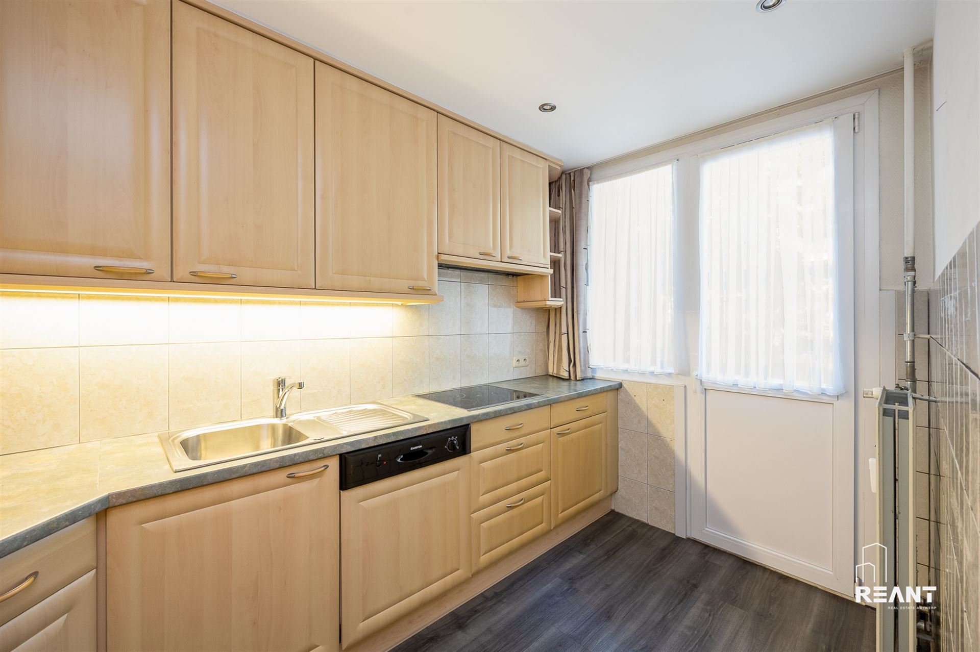 Lichtrijk appartement met Terras in Kleinschalig Gebouw - foto 5