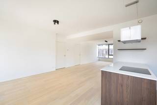 UKKEL – Ontdek dit prachtige nieuwe appartement van 113 m² in het prestigieuze project Carré Coghen. Dit pand ligt op een steenworp afstand van...