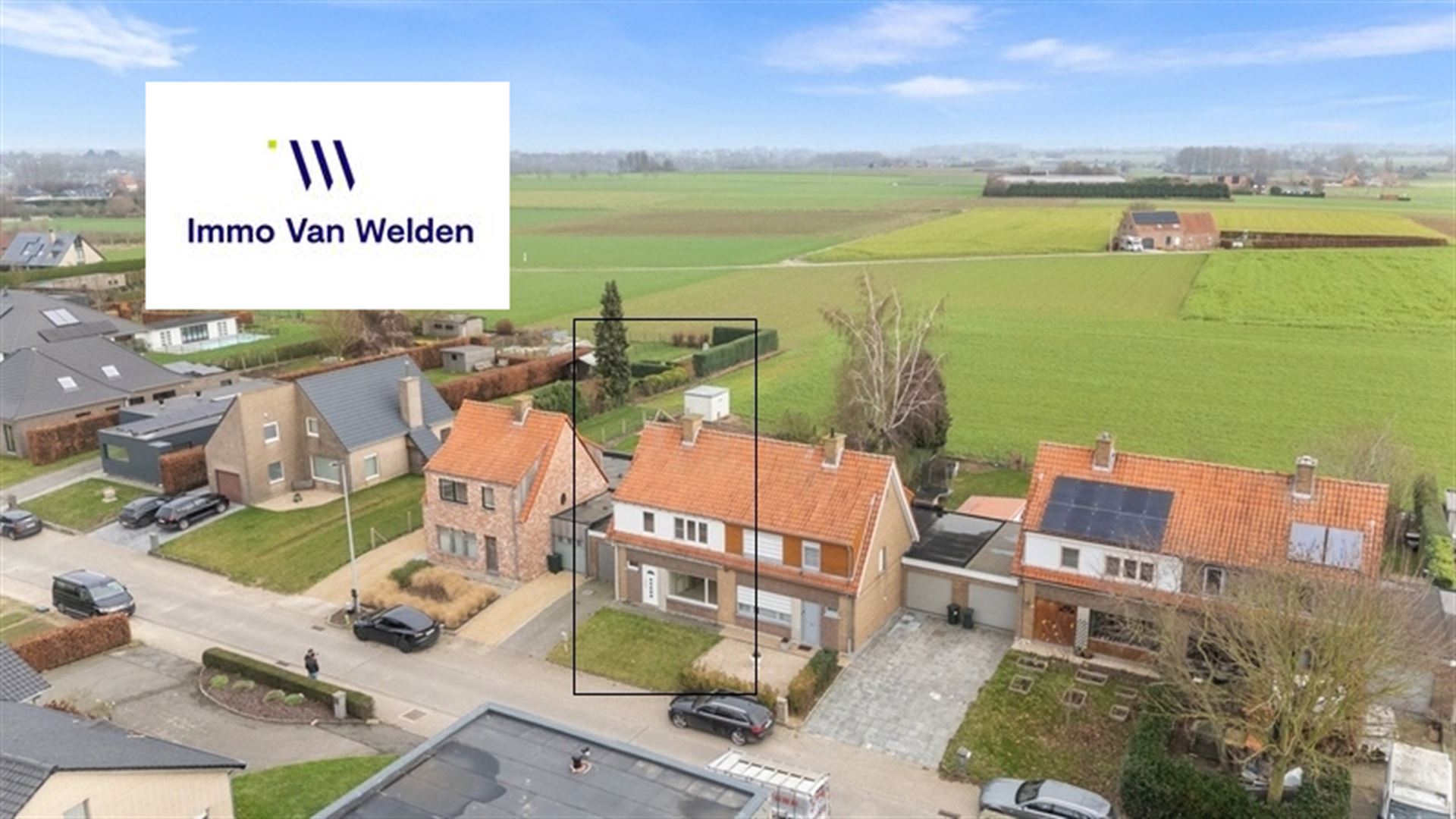 Te renoveren halfopen woning met garage en tuin in landelijke omgeving te Wortegem-Petegem. - foto 2