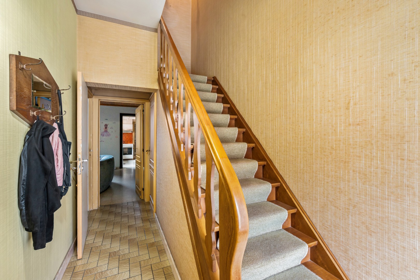 Verzorgde woning met garage, zonnige tuin en 2 slaapkamers in Dadizele-centrum - foto 5