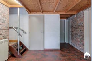 Charmante gezinswoning met een grondoppervlakte van 930 m² op rustige locatie!Gezellige woning met 3 slaapkamers en bureelruimte op een rustige...