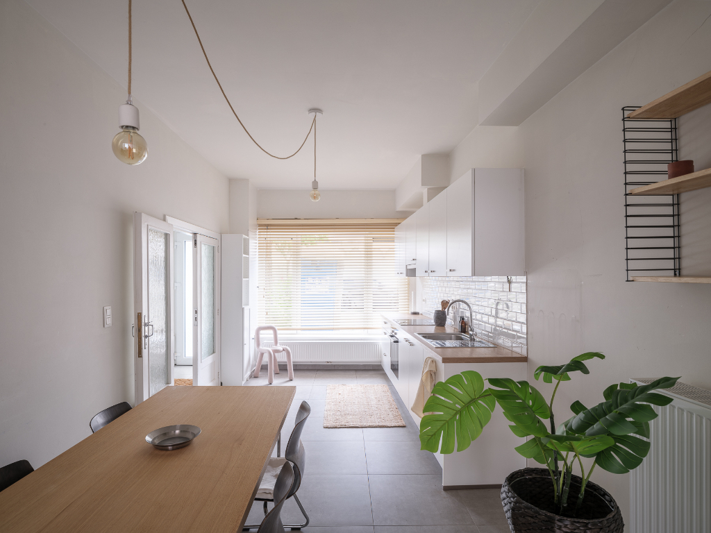 Instapklare, lichtrijke woning met 3 slaapkamers en buitenruimte in Centrum Gent. - foto 4