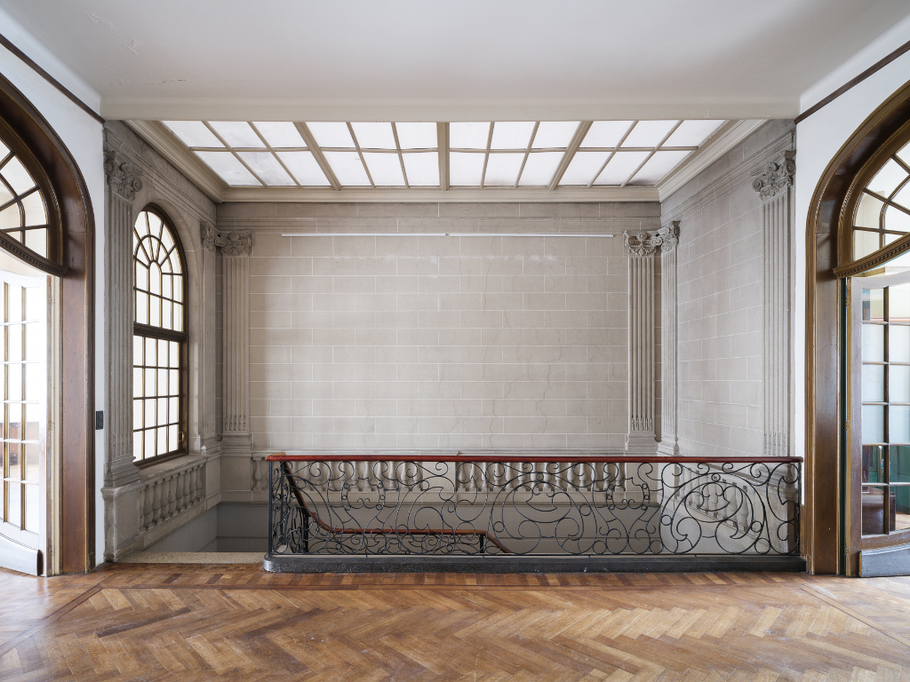 Unieke herenwoning met tuin en garage in neorococostijl nabij Gent-Sint-Pieters - foto 2