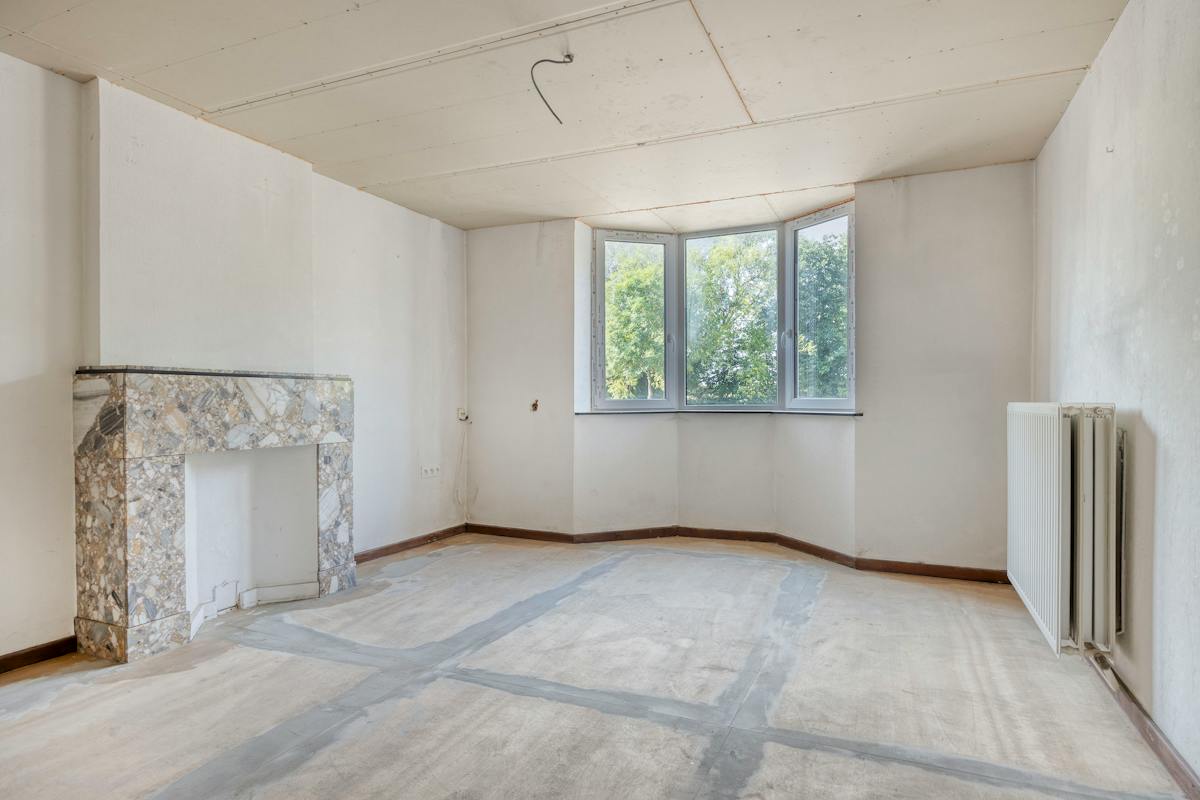 Huis met 5 slaapkamers en loods te koop in Sint-Truiden - foto 4